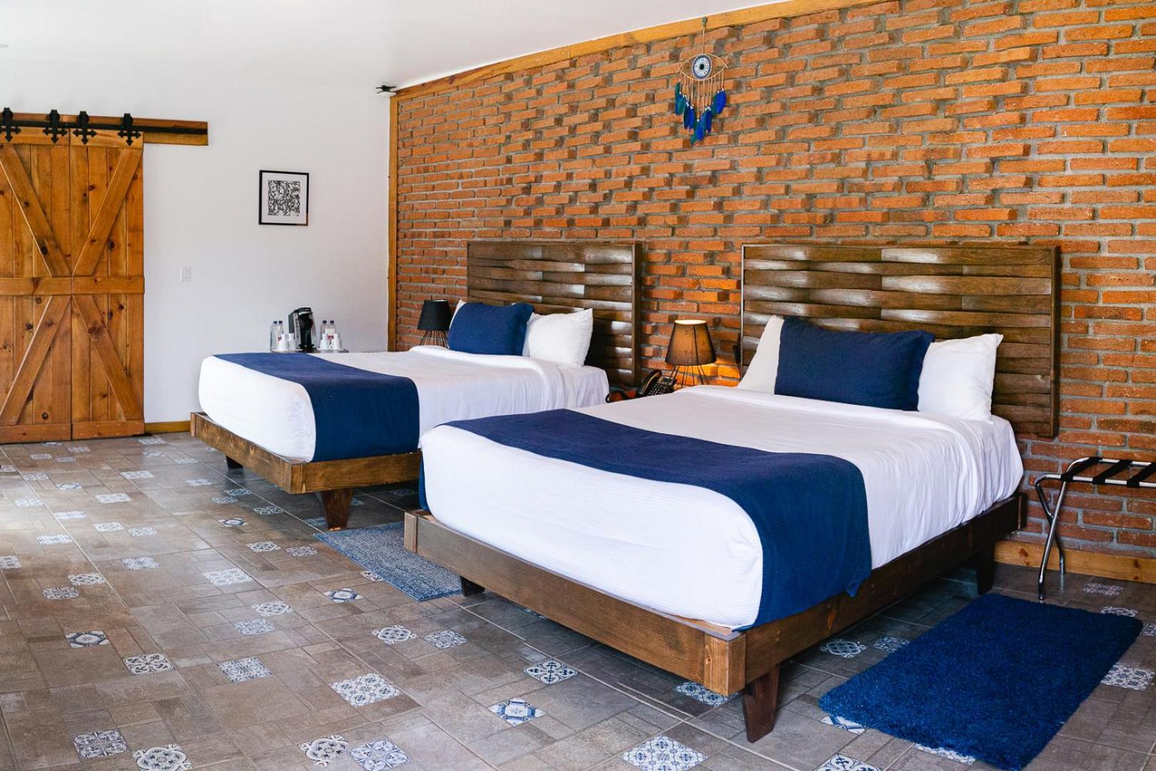 Ojo Azul Resort บาเย เด กัวลาลูเป ภายนอก รูปภาพ
